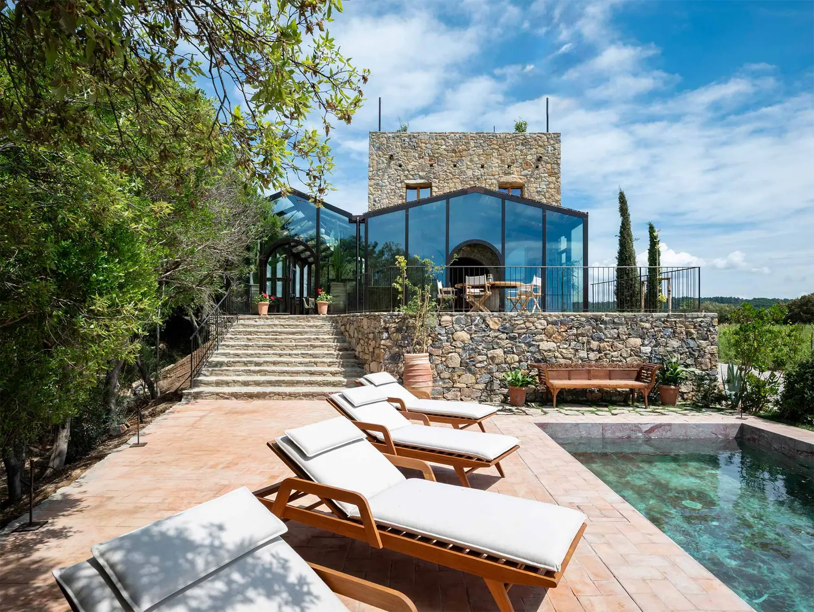 Villa pool
